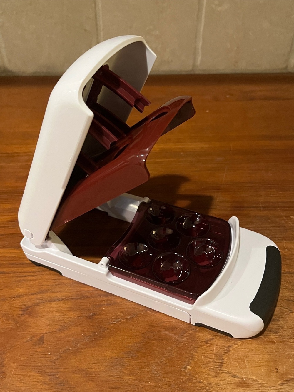 OXO Good Grips Quick Release Multi Cherry Pitter Kitchen Tool
